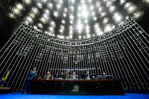 Com bancada conservadora maior, Senado dobra projetos anti-LGBTQIA+ em 7 meses