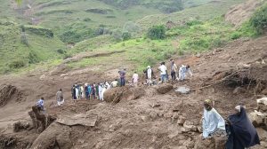 Deslizamento de terra mata mais de mil pessoas em Darfur, no Sudão