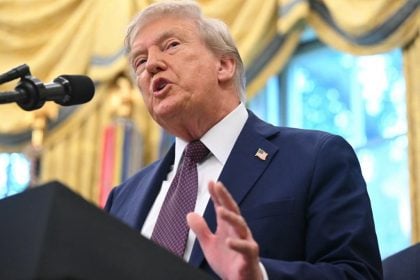Washington processa Trump pelo envio de forças federais à capital