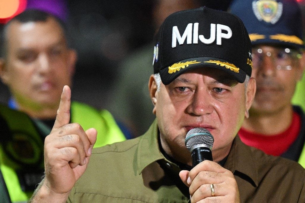 Ministro venezuelano acusa EUA de execuções sumárias em ataque contra supostos narcotraficantes