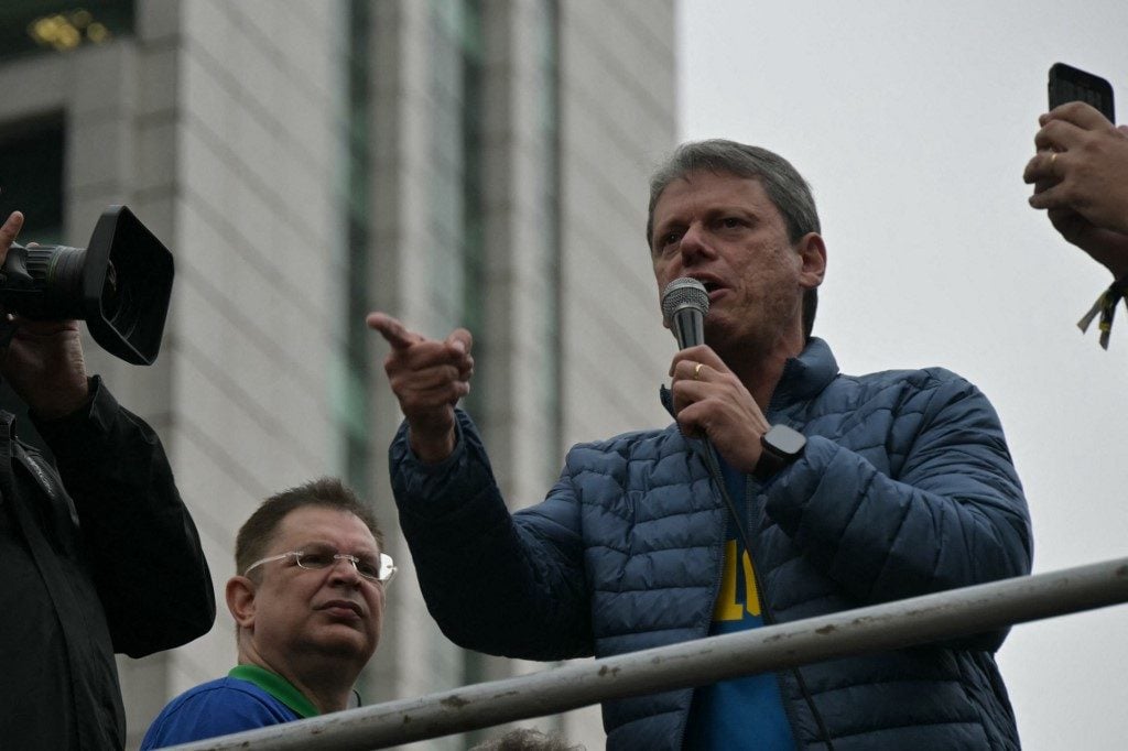 Rui Falcão vai ao STF contra Tarcísio por declarações em ato na Paulista