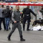 Ataque a tiros em Jerusalém deixa pelo menos cinco mortos