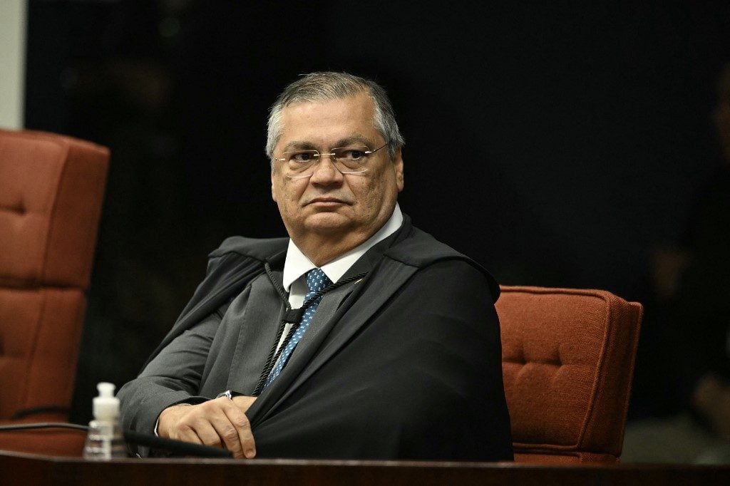 Dino diz que crime contra a democracia é inafiançável e imprescritível: ‘Insuscetível de anistia’