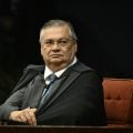 Dino diz que crime contra a democracia é inafiançável e imprescritível: ‘Insuscetível de anistia’