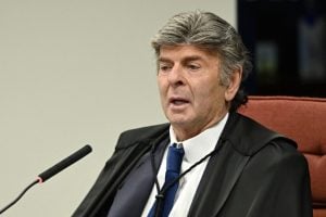 Fux derruba censura a reportagem escrita por acusado de participação em atos democráticos