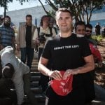 Morte de Charlie Kirk expõe a extrema polarização política nos EUA