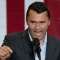 Influenciador de extrema-direita Charlie Kirk morre após ser baleado em universidade dos EUA