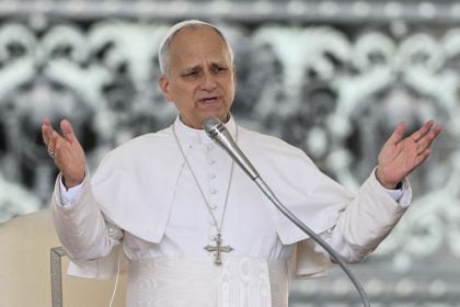 Papa Leão XIV denuncia deslocamento forçado dos moradores de Gaza