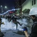No Peru, protestos contra o governo têm ao menos 19 pessoas feridas