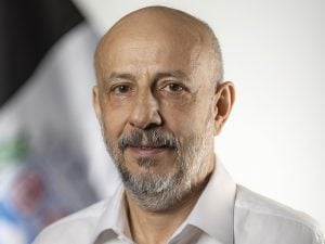 Violência/ Emboscada cirúrgica