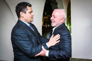 A visão do governo Lula sobre a proposta de ‘anistia alternativa’ costurada por Alcolumbre
