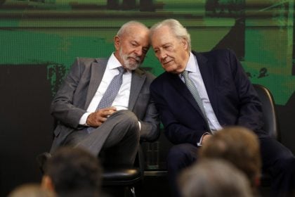 Câmara programa duas audiências com ministros de Lula nesta semana