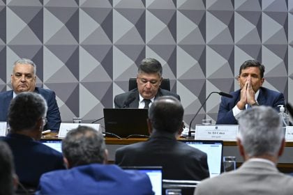 Relator da CPMI do INSS pede prisão preventiva contra investigados