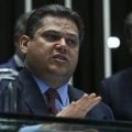 ‘Anistia alternativa’: A ideia de Alcolumbre que pode deixar Bolsonaro de fora do perdão aos golpistas