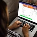 Checkout inteligente aumenta conversões em até 32% e ticket médio em 27%