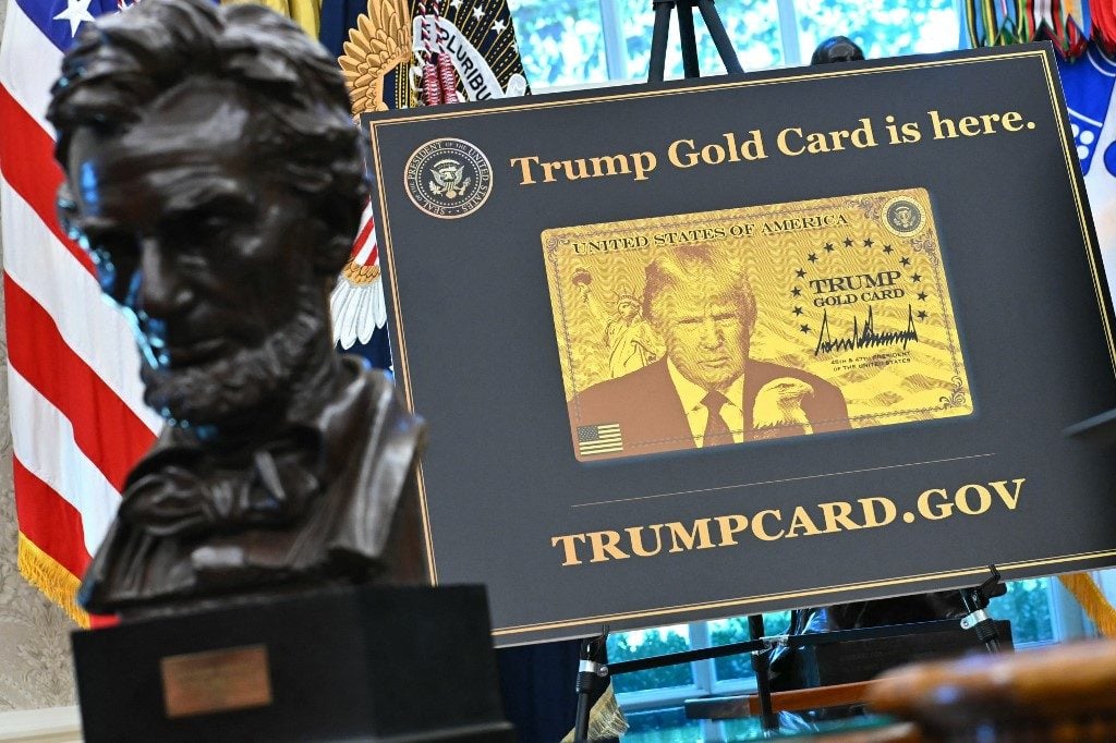 Trump cria o ‘Gold Card’, um visto de residência de US$ 1 milhão