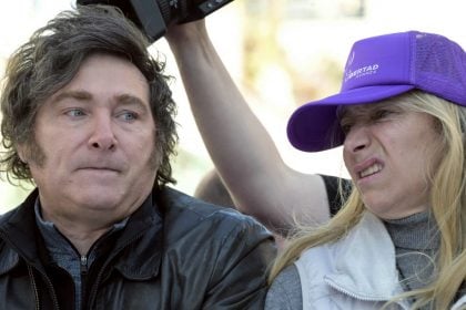 Peronismo vence o partido de Milei em eleição na província de Buenos Aires