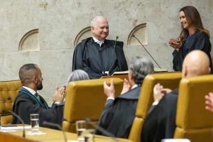 Fachin defende independência judicial, combate à corrupção e diálogo entre Poderes em posse no STF