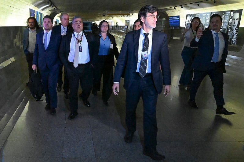 Presidente da Conafer é preso em flagrante na CPMI do INSS