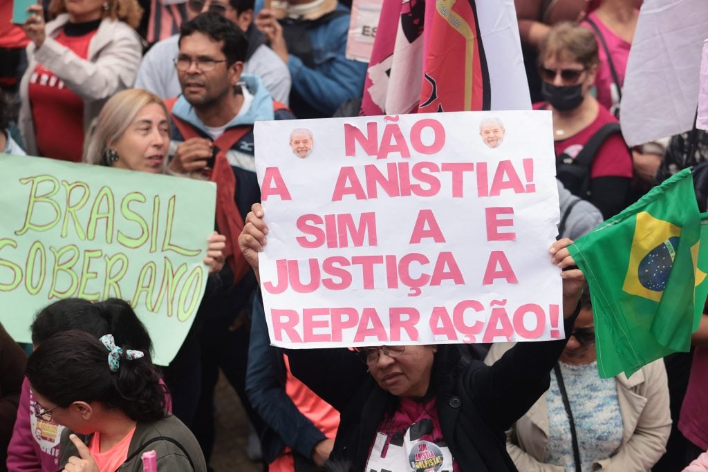 Esquerda reúne 8,8 mil no centro de São Paulo para o 7 de Setembro