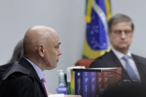 STF volta a isolar Fux e condena réus do núcleo 4 da trama golpista