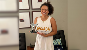 Cineasta brasileira é presa por imigração dos EUA em entrevista para green card