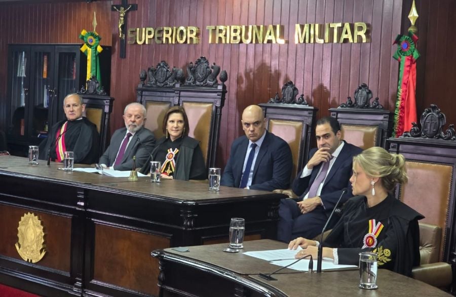 Verônica Sterman toma posse e se torna 2ª ministra do STM desde 1808