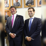 Luiz Fux orientou mestrado e doutorado do próprio filho na UERJ