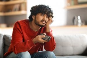 Brasil ocupa 4ª posição mundial em jovens “nem-nem”, aponta OCDE
