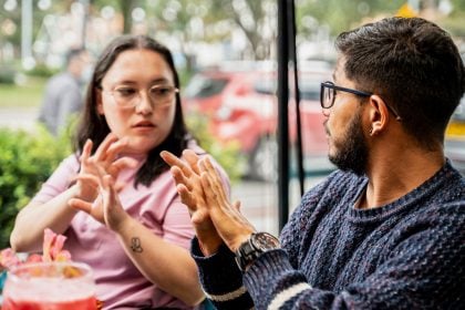 4 dicas para incluir a comunidade surda no mercado de trabalho