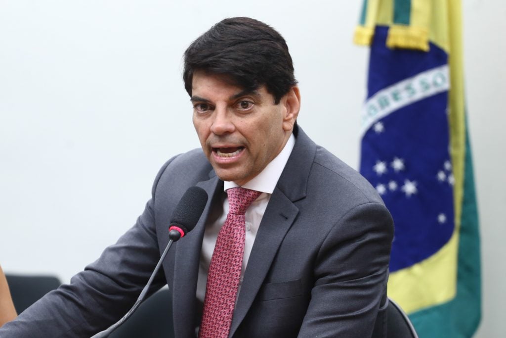 ‘PEC da blindagem’ ganha novo relator e pode ser votada nesta terça-feira pela Câmara dos Deputados