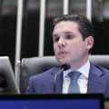Avanço da PEC da Blindagem acontece após ‘atropelos e abusos’ contra deputados, diz Motta