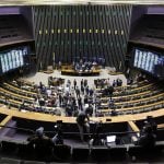 Câmara aprova MP que amplia isenção na conta de luz para até 60 milhões de pessoas