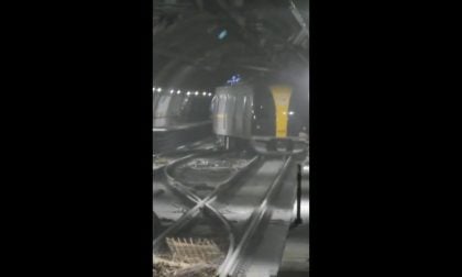 Trem da Linha 4-Amarela do Metrô descarrila em São Paulo e afeta operação