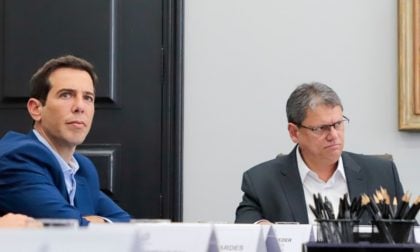 Justiça barra projeto de Tarcísio que previa turmas de 550 alunos na EJA