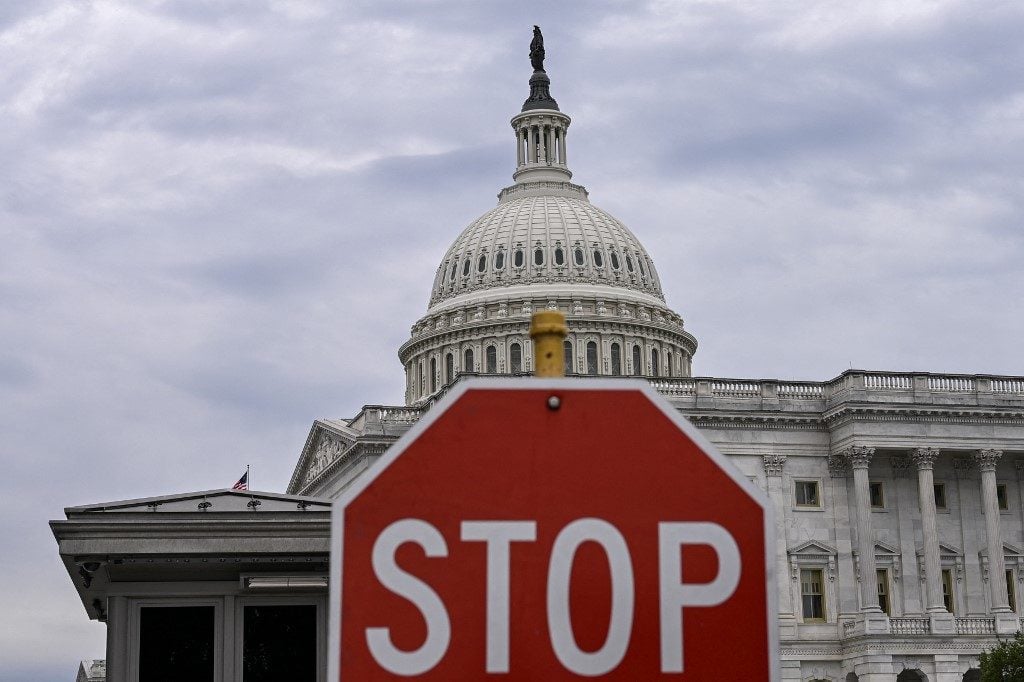 Shutdown nos EUA: o que acontece e quem é afetado?