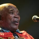 Milton Nascimento recebe alta após ser internado para tratar pneumonia