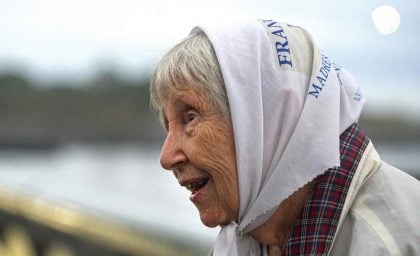 Morre aos 97 anos Vera Jarach, referência das Mães da Praça de Maio