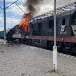 Ataque russo à estação de trem fere ao menos 30 na Ucrânia, diz Zelensky