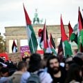 Palestinos retornam à devastada Cidade de Gaza