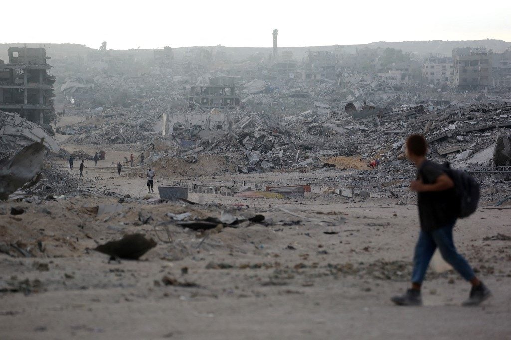 Palestinos em Gaza retornam às ruínas e à incerteza