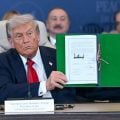 Quais dúvidas pairam sobre plano de paz de Trump para Gaza?
