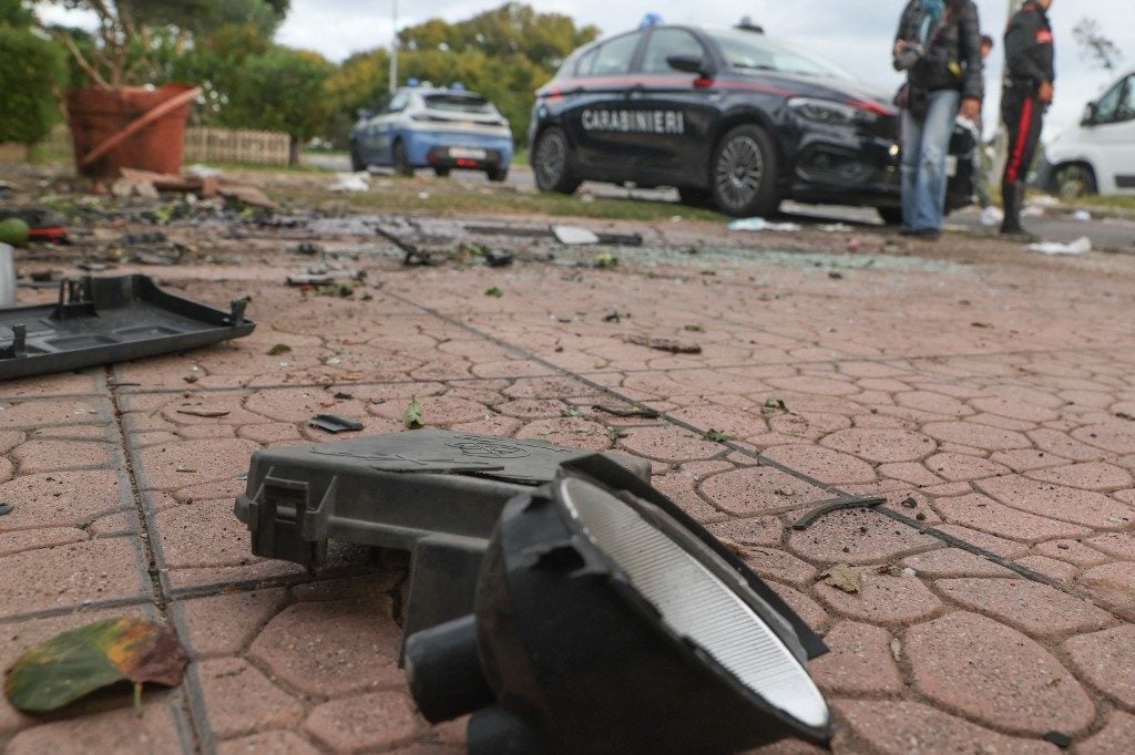 Bomba destrói carro de jornalista italiano ameaçado pela máfia