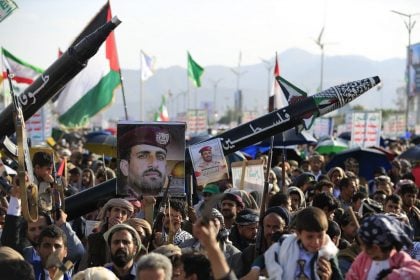 ONU afirma que 20 funcionários foram detidos pelos houthis no Iêmen