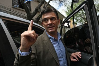 Quem é e o que pensa Rodrigo Paz, presidente eleito da Bolívia