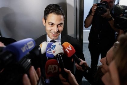 Eleições na Holanda são marcadas por recuo da extrema-direita e avanço de partidos centristas