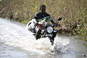 Caribe se recupera do pior furacão em quase um século, agora rumo às Bahamas
