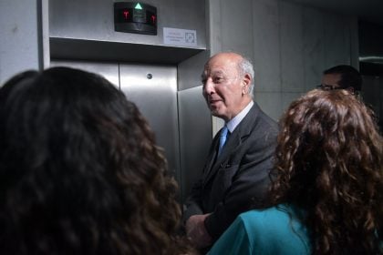 STJ mantém condenação de ex-governador do DF por improbidade