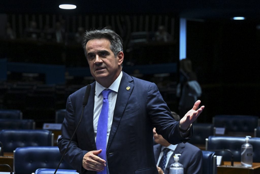 Fufuca terá que escolher entre PP e governo Lula, diz Ciro Nogueira