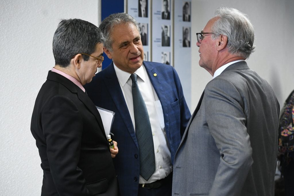 Relator retira aumento da taxação das bets da MP alternativa ao IOF